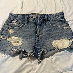 Abercrombie and finch jean shorts